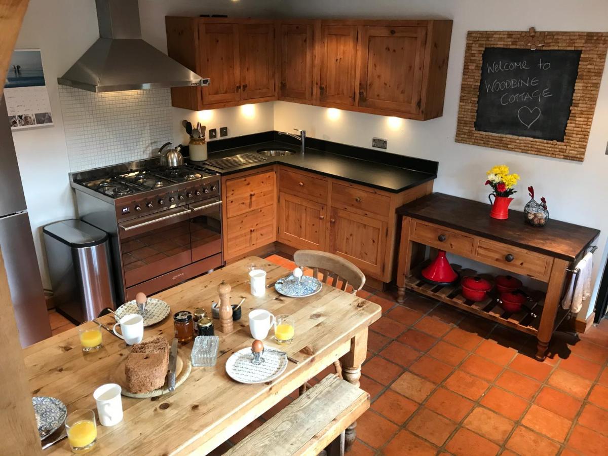 Delightful Cottage On The River Adur Close To Brighton & The Downs No Dogs Sorry Upper Beeding Εξωτερικό φωτογραφία